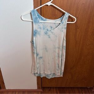 American Eagle Outfitters Blue and White Tie-Dye Tank Top